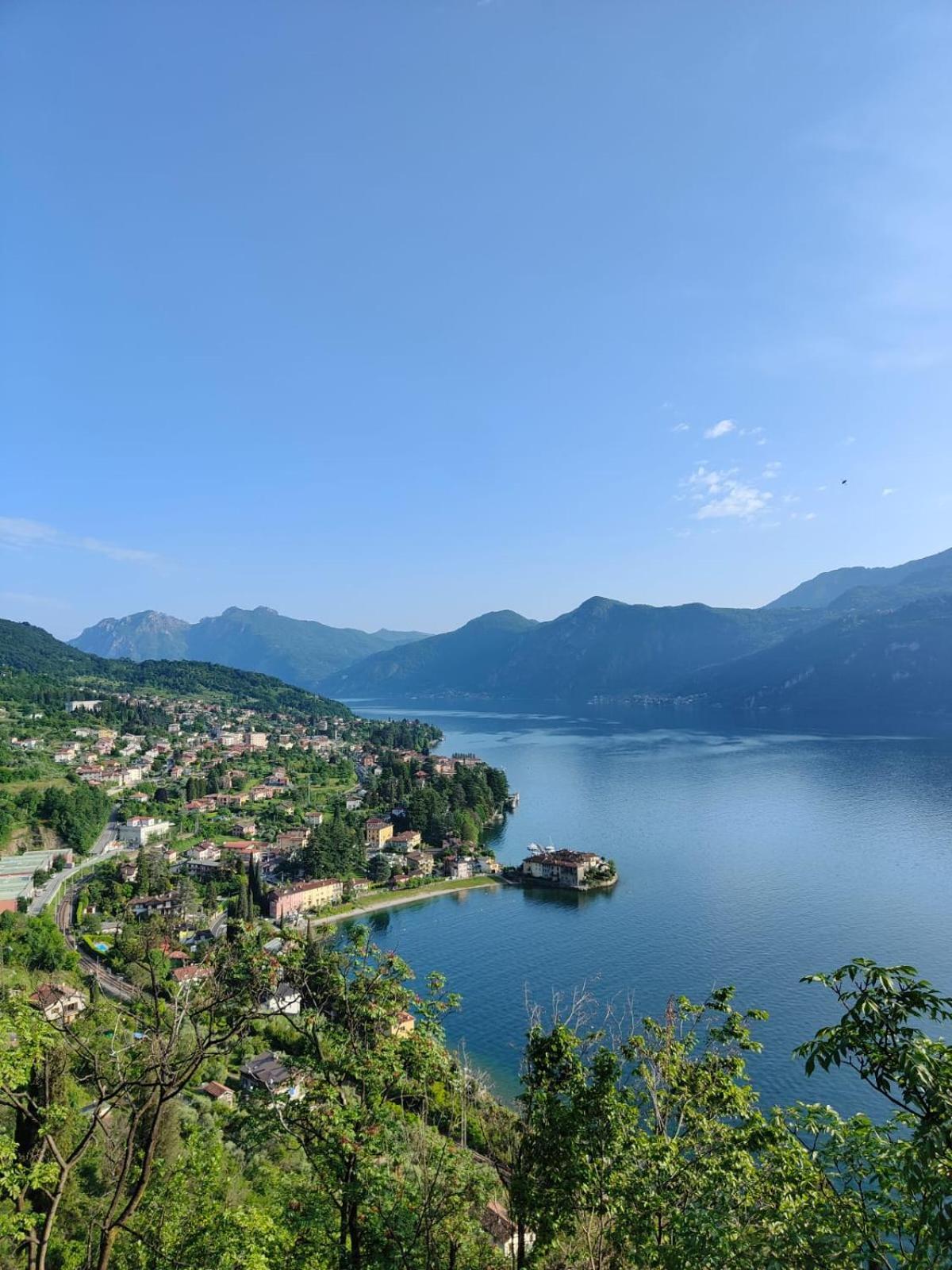 Riva Bianca Castle * Lierna